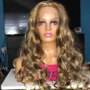 Beautiful Lace Front Wig, Light Brown/Blonde Mix, long 26 inches